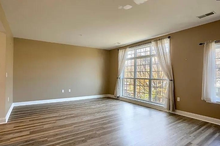 Open Houses campaign image for Brena sams Rentals