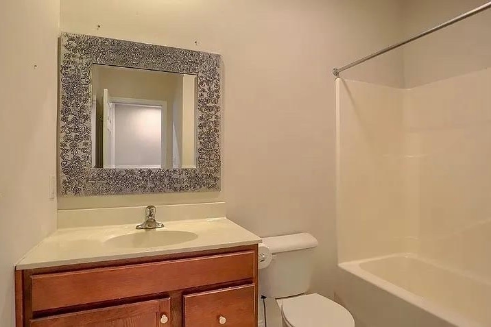 Open Houses campaign image for Brena sams Rentals