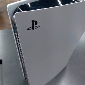 Welson's Items's logo