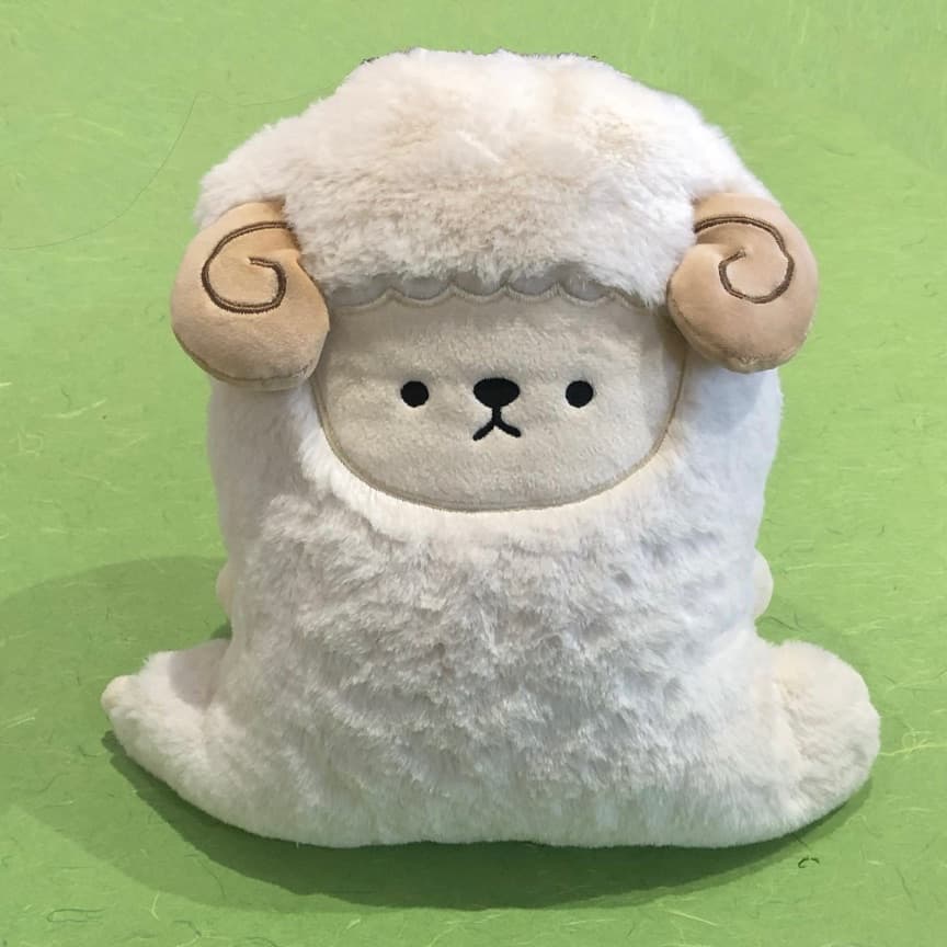 Hot Items sm campaign image for Paper Tree