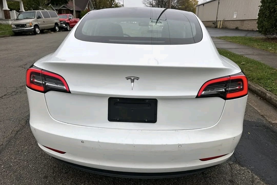 New Listings campaign image for Auto mart